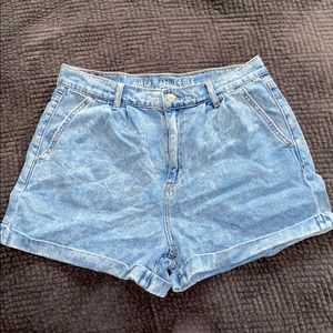american eagle mom jean shorts